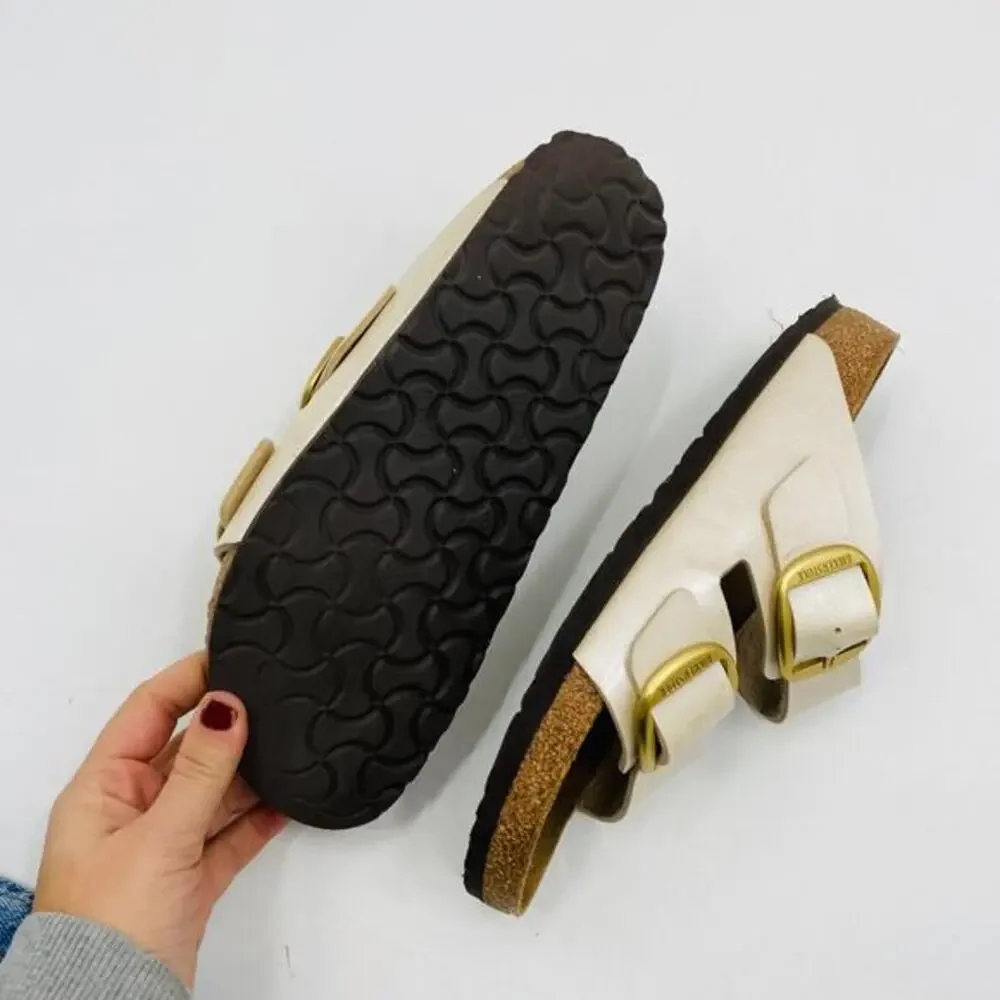 Birkenstock pearl white gold arizona buckle sandals‎